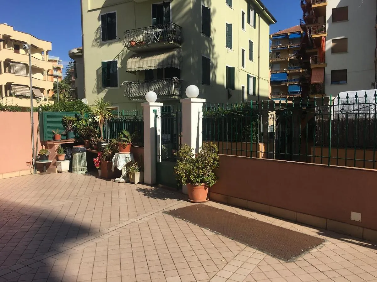 Prázdninový dům Appartamento Villa Mare Blu 1 Piano Con Terrazzo Ventimiglia
