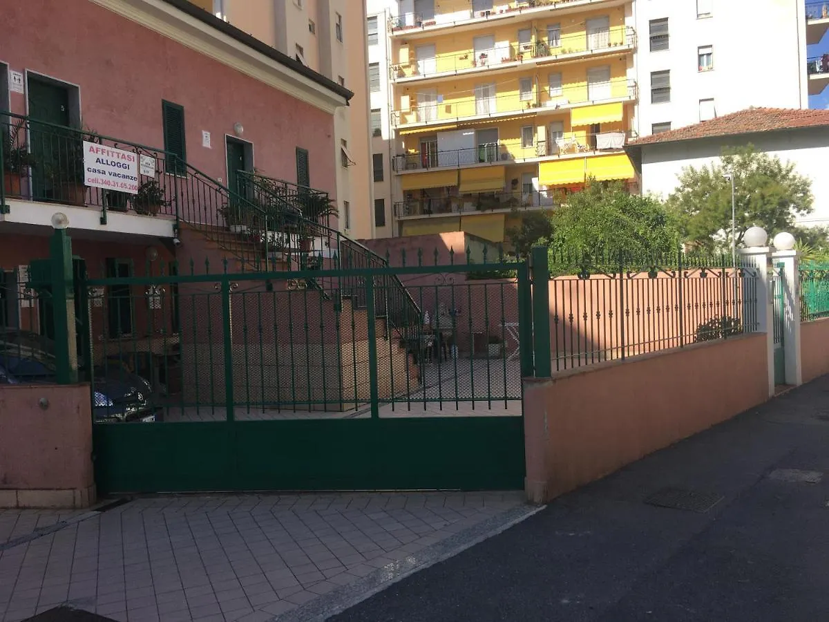 Appartamento Villa Mare Blu 1 Piano Con Terrazzo Ventimiglia