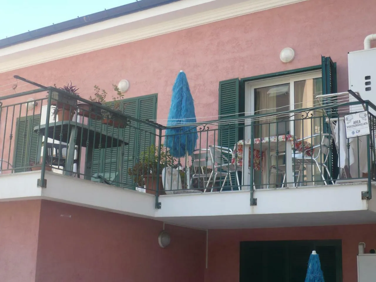 Appartamento Villa Mare Blu 1 Piano Con Terrazzo Ventimiglia 0*,  Italy